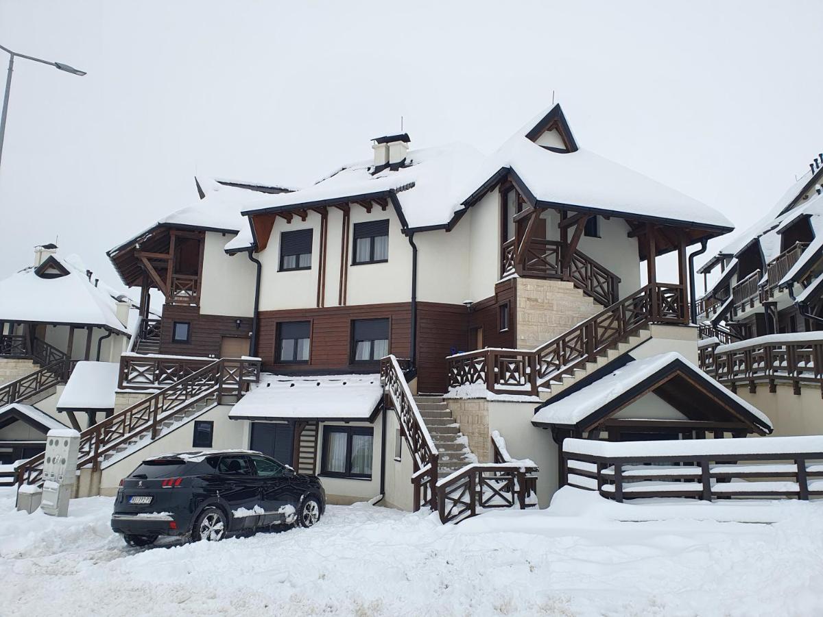 Goga Apartment *